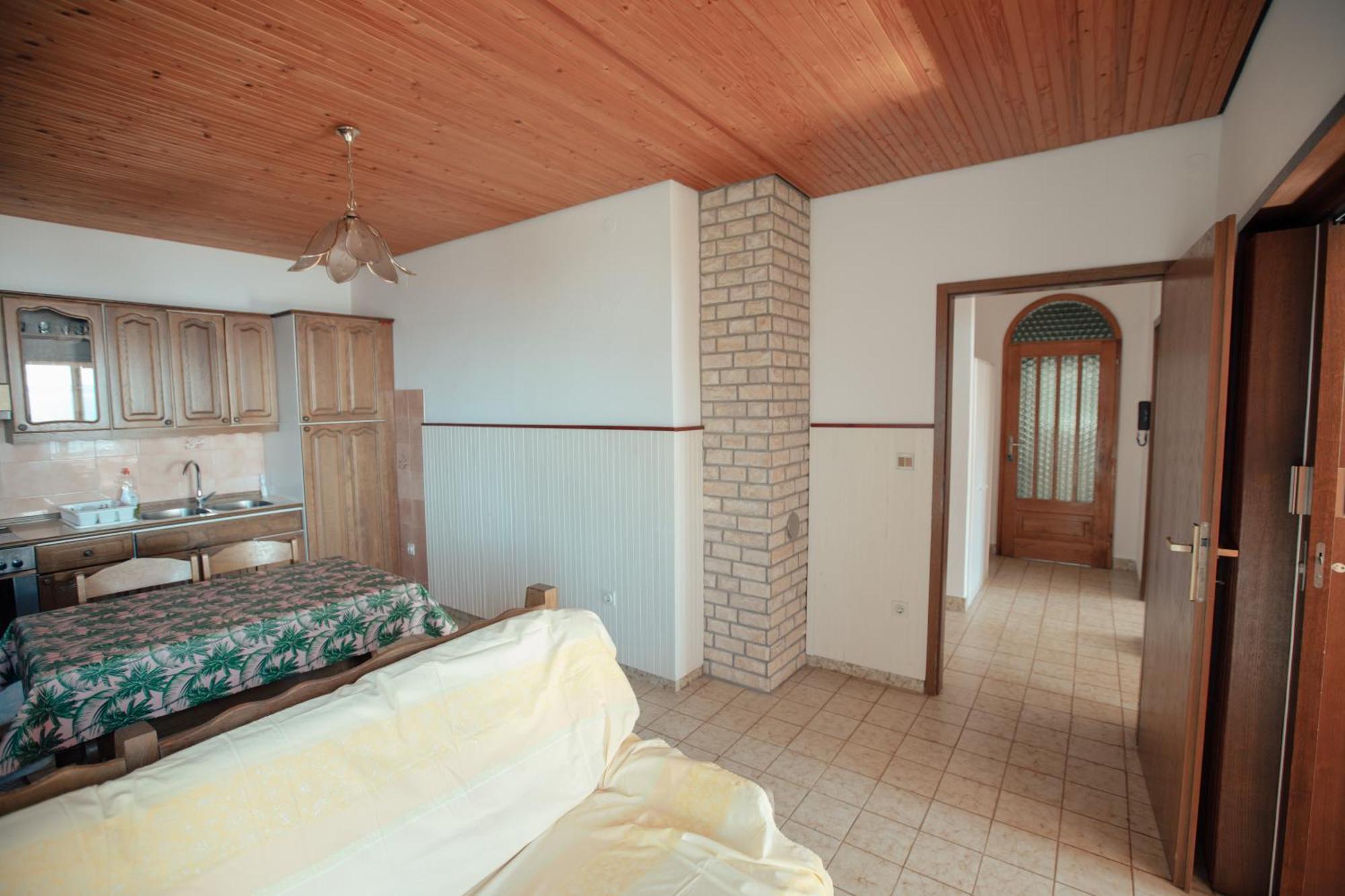 Apartmani Miljak Omis Exterior photo